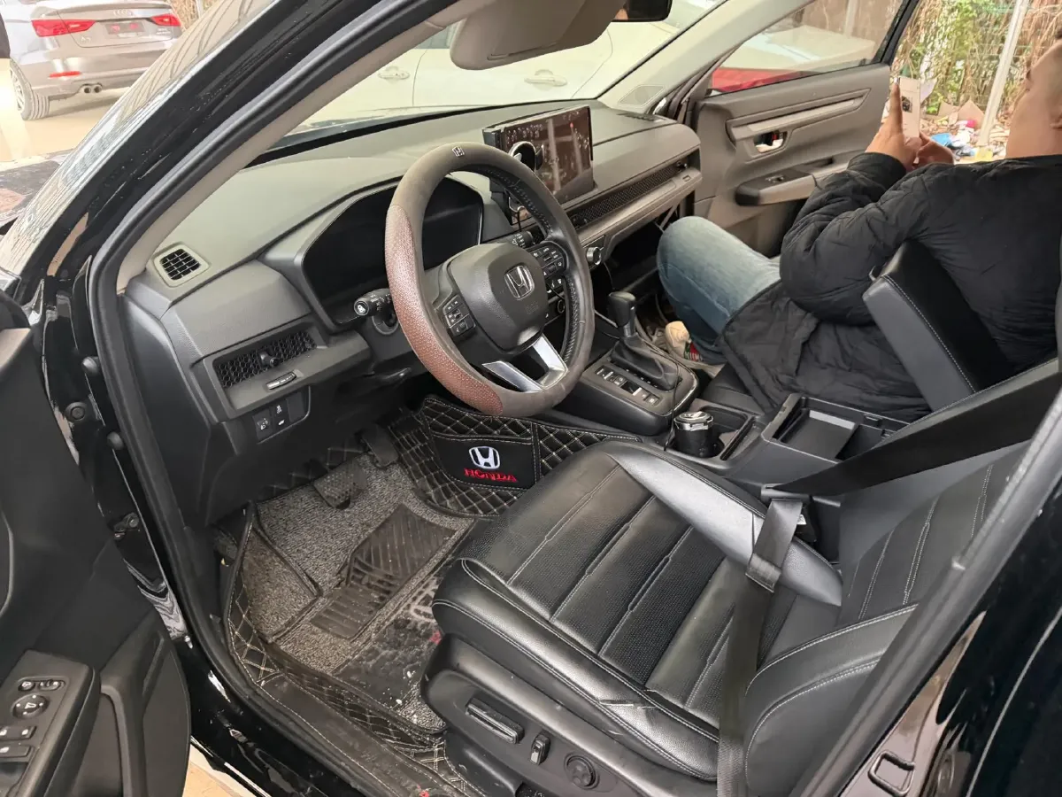 2023 Honda CR-V 1.5T 193HP L4 CVT,autocango,china used car exporter,china ev exporter,chinese used car exporter,chinese used ev exporter