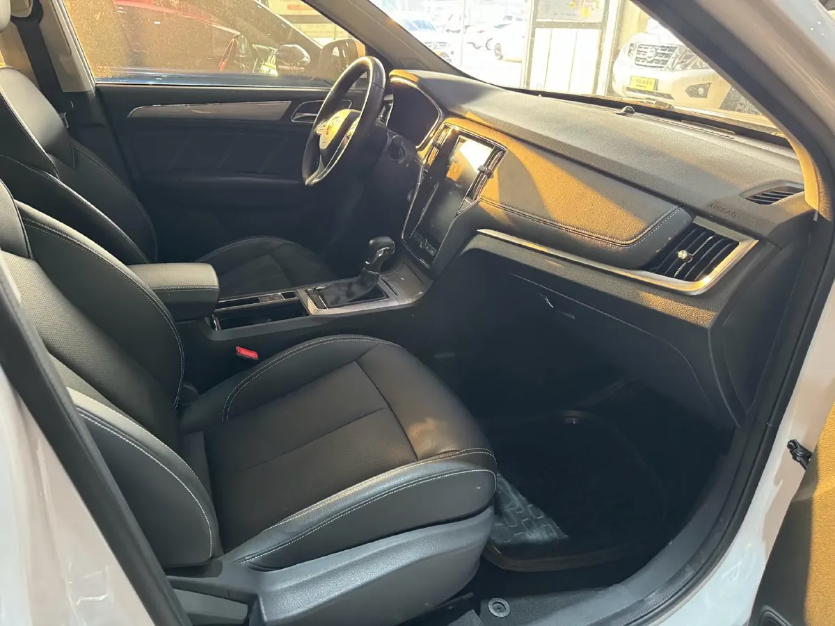 2020 Roewe RX5 1.5T 169HP L4 7DCT,autocango,china used car exporter,china ev exporter,chinese used car exporter,chinese used ev exporter