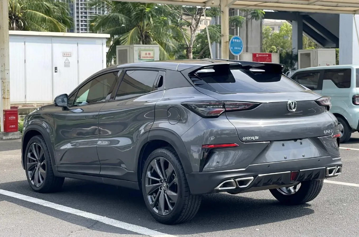 2020 ChangAn UNI-T 1.5T 180HP L4 7DCT,autocango,china used car exporter,china ev exporter,chinese used car exporter,chinese used ev exporter