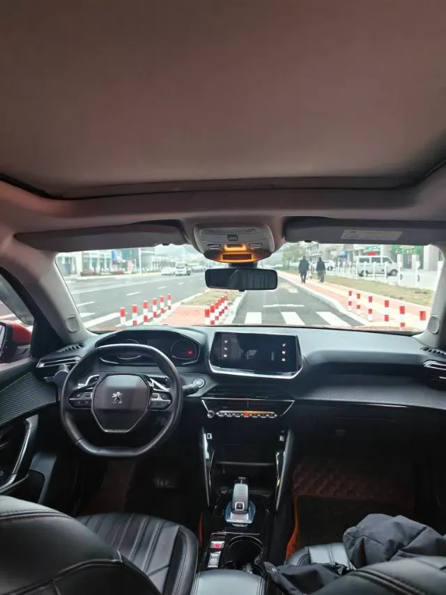 2020 Peugeot 2008 1.2T 136HP L3 6DCT,autocango,china used car exporter,china ev exporter,chinese used car exporter,chinese used ev exporter