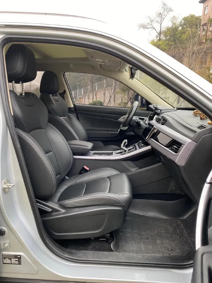 2021 Geely Azkarra 1.8T 184HP L4 7DCT,autocango,china used car exporter,china ev exporter,chinese used car exporter,chinese used ev exporter