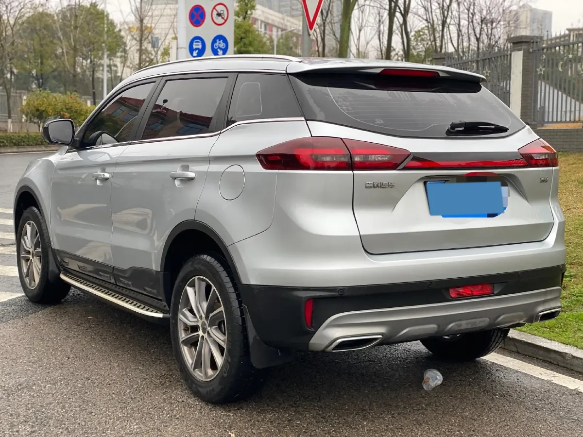 2021 Geely Azkarra 1.8T 184HP L4 7DCT,autocango,china used car exporter,china ev exporter,chinese used car exporter,chinese used ev exporter
