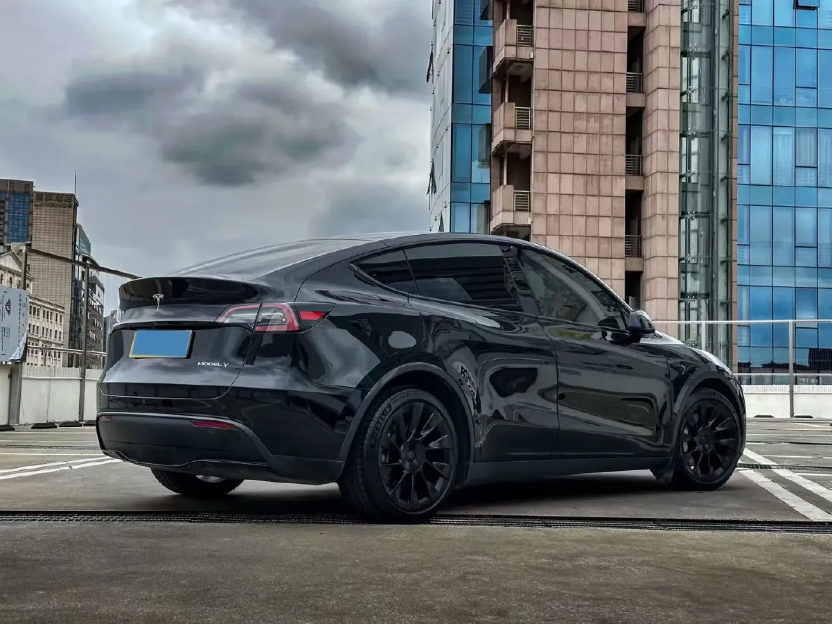 2024 Iveco OuSheng BEV 77.28KWH,autocango,china used car exporter,china ev exporter,chinese used car exporter,chinese used ev exporter