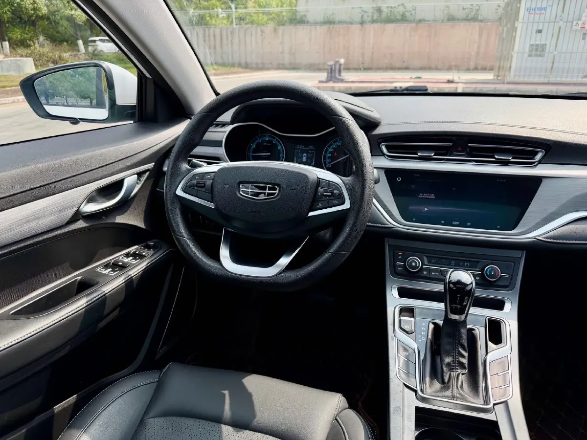 2021 Geely Emgrand 1.5L 109HP L4 CVT,autocango,china used car exporter,china ev exporter,chinese used car exporter,chinese used ev exporter