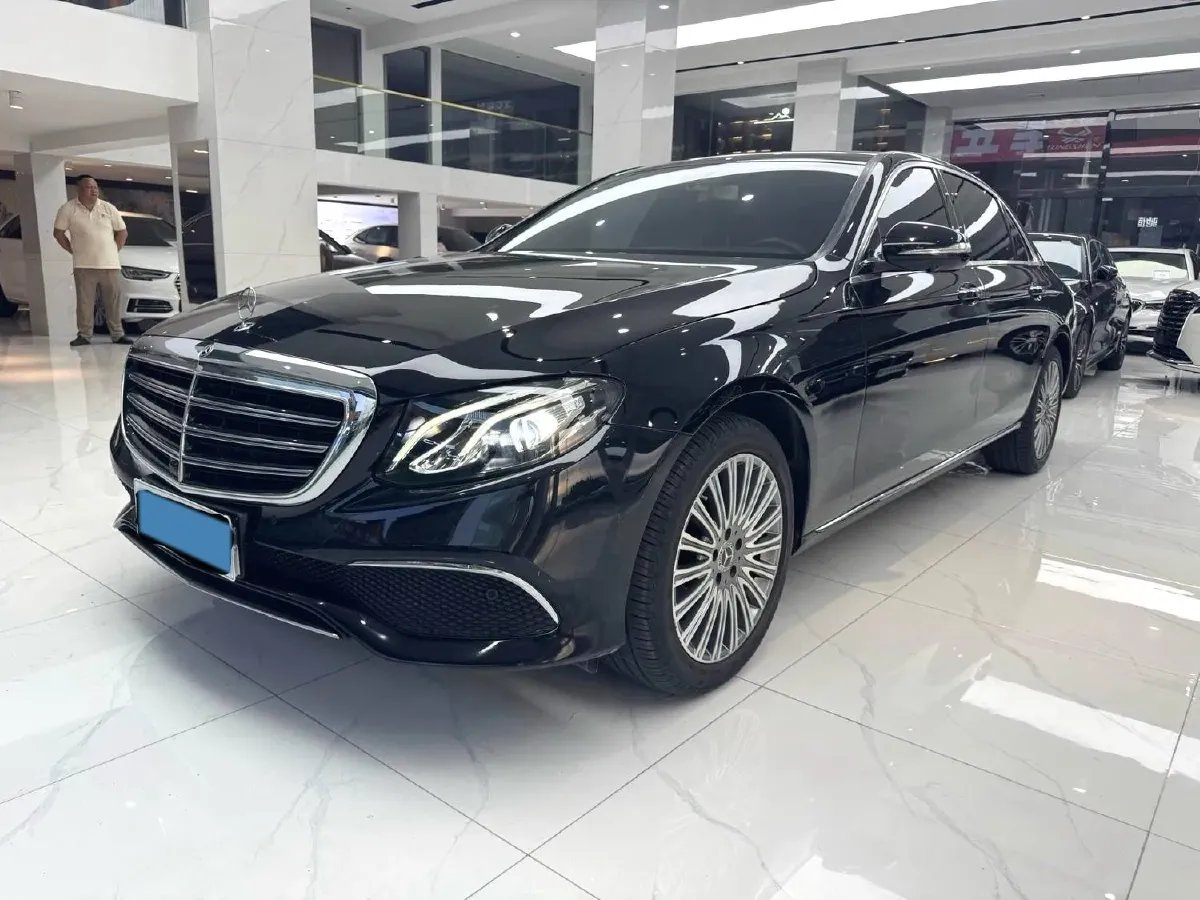 2020 Mercedes-Benz E Class 2.0T 258HP L4 9AT,autocango,china used car exporter,china ev exporter,chinese used car exporter,chinese used ev exporter