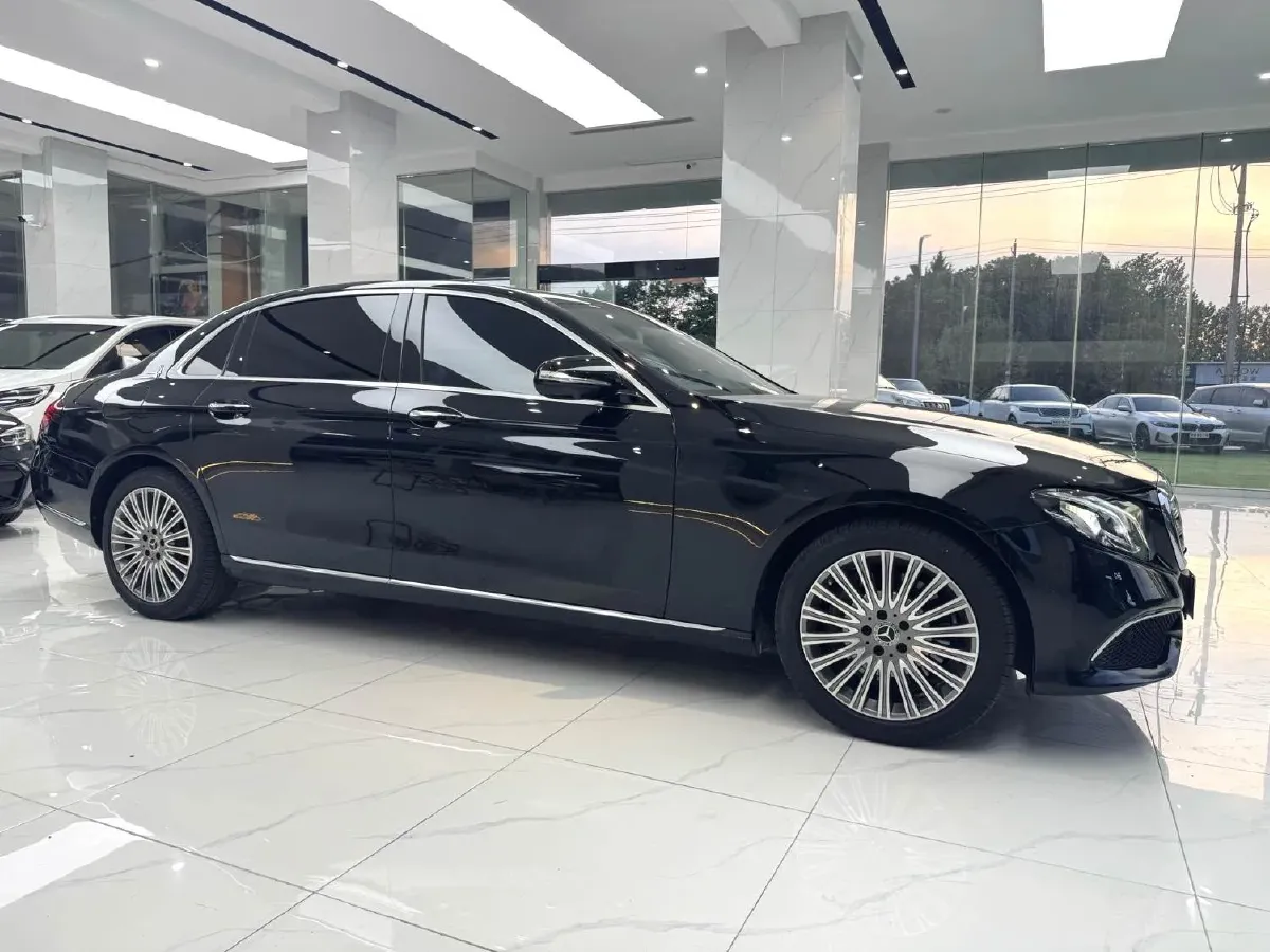 2020 Mercedes-Benz E Class 2.0T 258HP L4 9AT,autocango,china used car exporter,china ev exporter,chinese used car exporter,chinese used ev exporter
