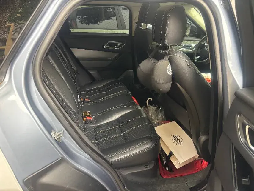 2018 Land Rover Range Rover Velar 2.0T 300HP L4 8AT,autocango,china used car exporter,china ev exporter,chinese used car exporter,chinese used ev exporter