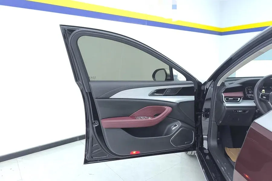 2024 HongQi H5 1.5T 169HP L4 7DCT,autocango,china used car exporter,china ev exporter,chinese used car exporter,chinese used ev exporter