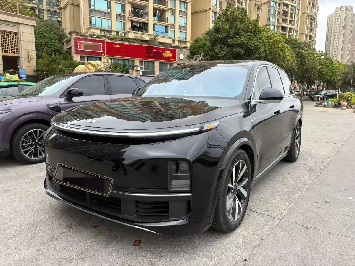 2023 Li L8 Range Extended 154HP REEV 40.9KWH,autocango,china used car exporter,china ev exporter,chinese used car exporter,chinese used ev exporter