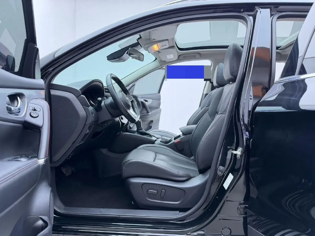 2021 Nissan Qashqai 2.0L 151HP L4 CVT,autocango,china used car exporter,china ev exporter,chinese used car exporter,chinese used ev exporter