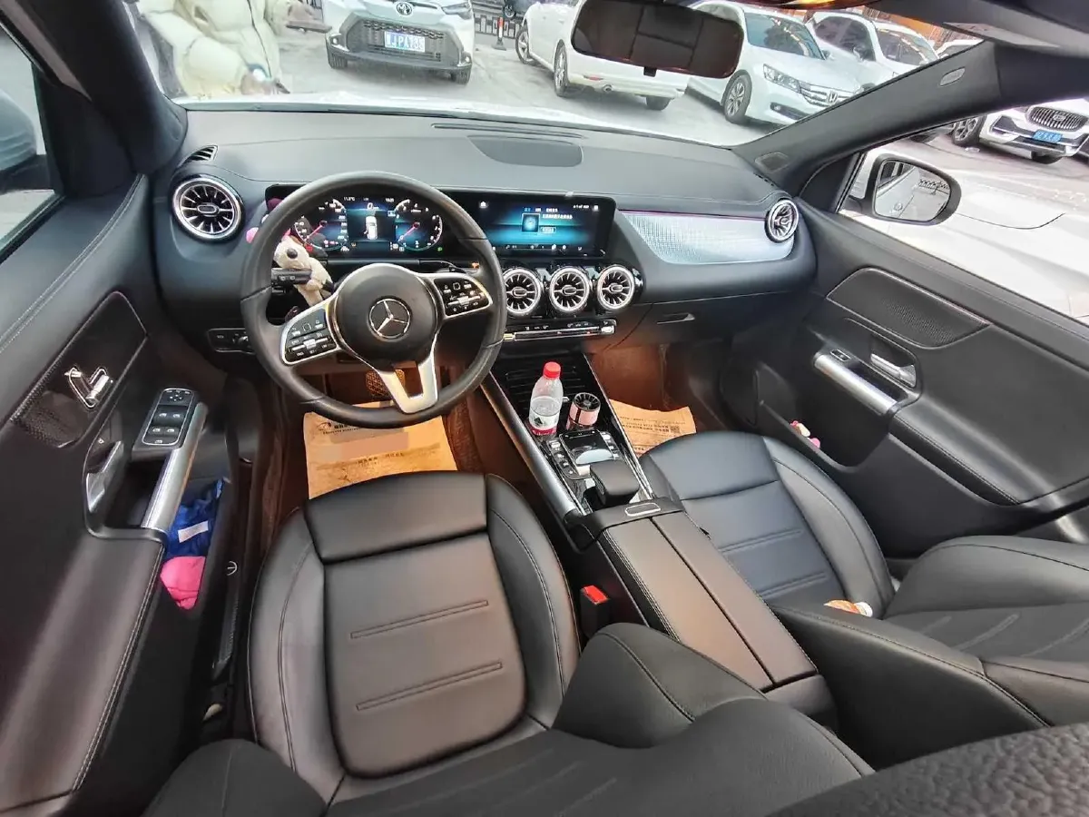 2022 Mercedes-Benz GLA Class 2.0T 190HP L4 8DCT,autocango,china used car exporter,china ev exporter,chinese used car exporter,chinese used ev exporter