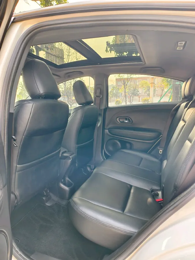 2021 Honda XR-V 1.5T 177HP L4 CVT,autocango,china used car exporter,china ev exporter,chinese used car exporter,chinese used ev exporter