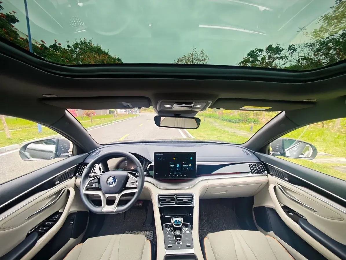 2022 Hyundai Tucson 2.0L 150HP L4 6AT Hybrid,autocango,china used car exporter,china ev exporter,chinese used car exporter,chinese used ev exporter