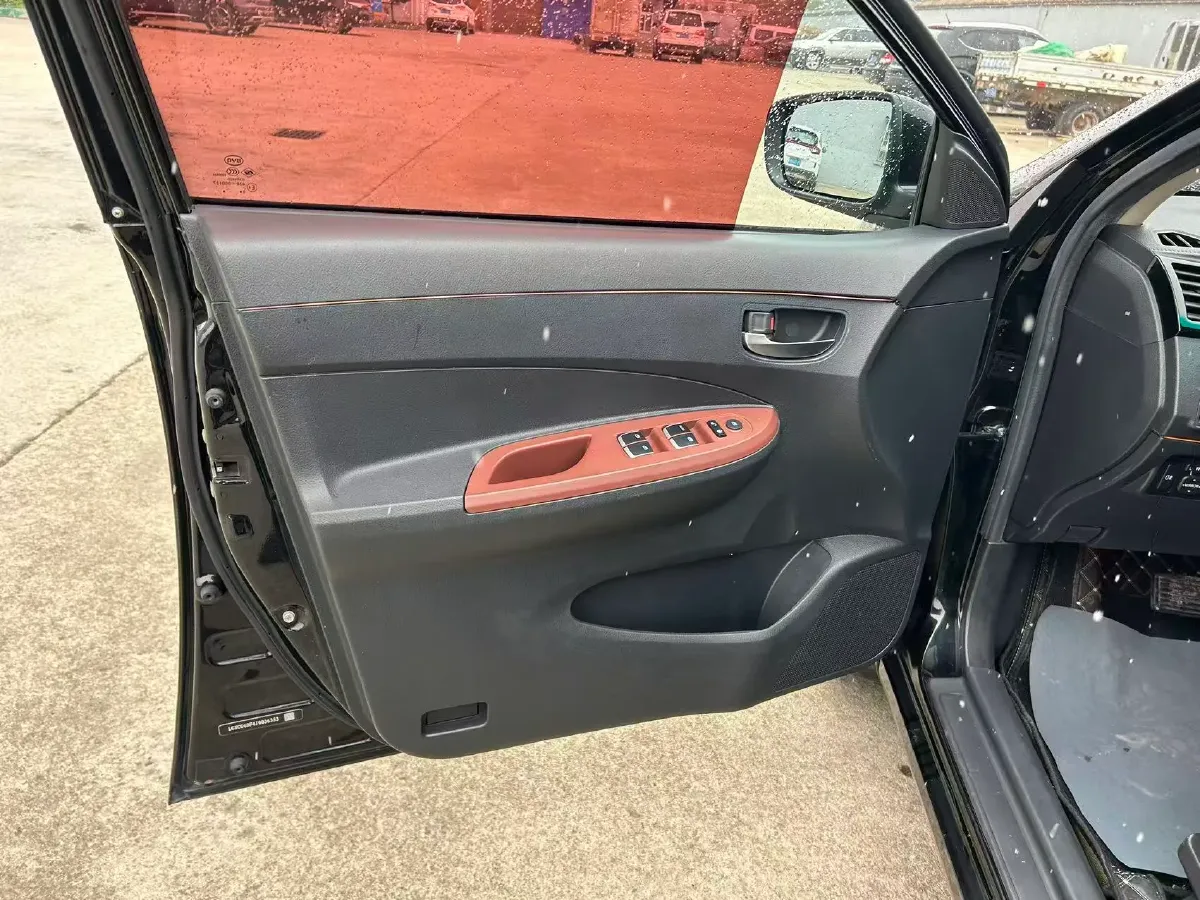 2018 BYD F3 1.5L 109HP L4 6DCT,autocango,china used car exporter,china ev exporter,chinese used car exporter,chinese used ev exporter