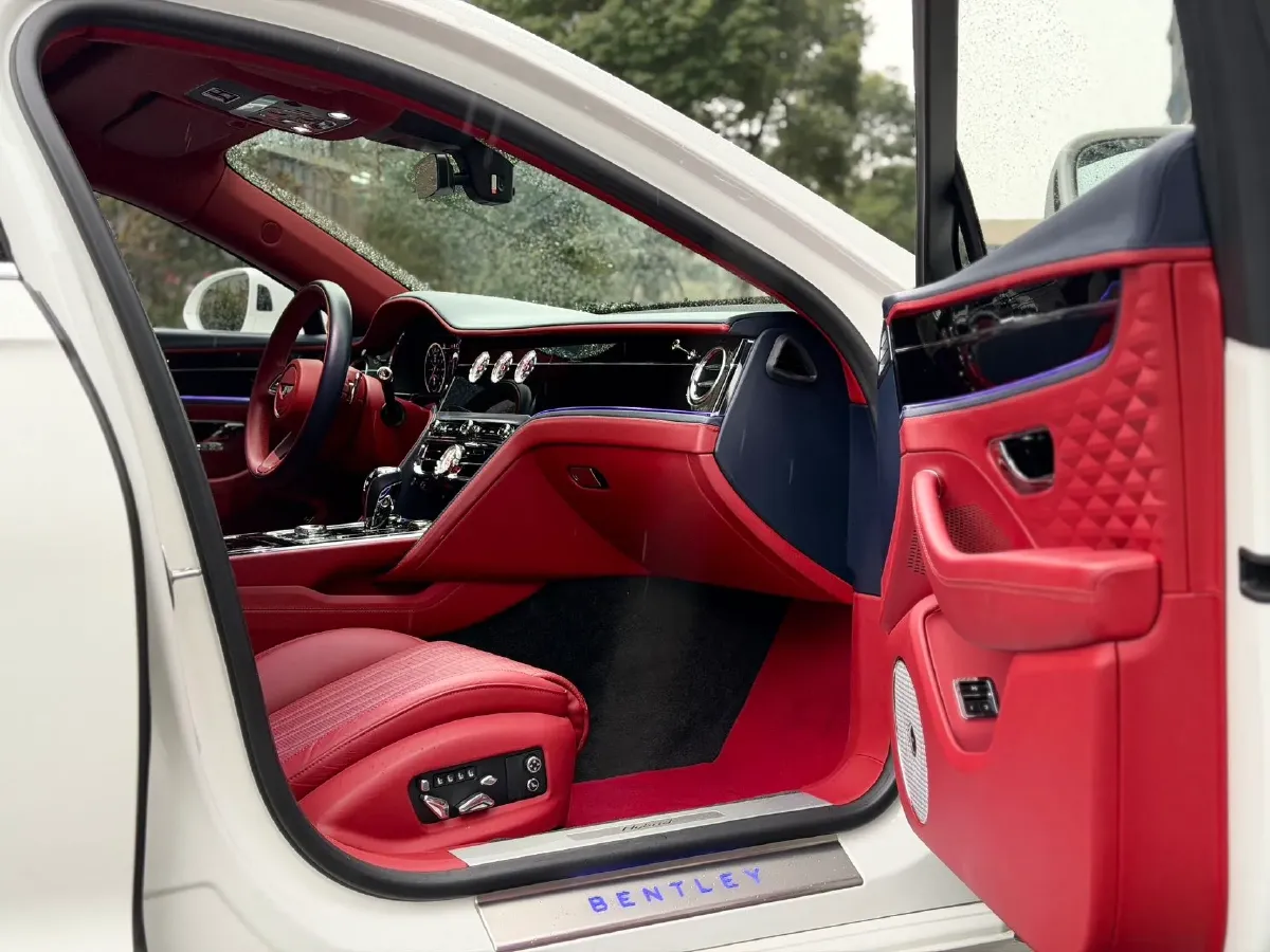 2022 Bentley Flying Spur 2.9T 416HP V6 8DCT PHEV 18KWH,autocango,china used car exporter,china ev exporter,chinese used car exporter,chinese used ev exporter