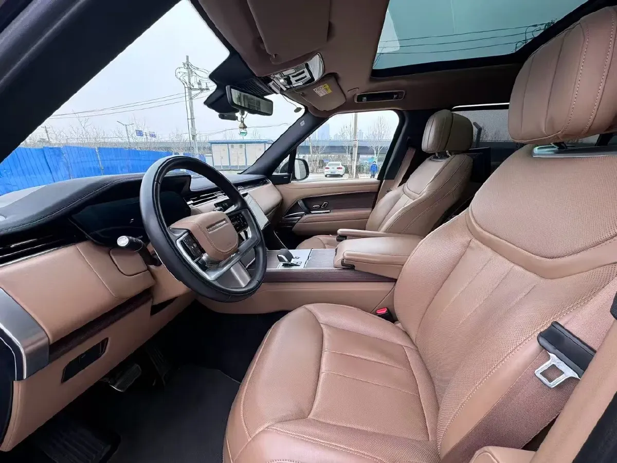 2024 Land Rover Range Rover 3.0T 400HP L6 8AT,autocango,china used car exporter,china ev exporter,chinese used car exporter,chinese used ev exporter