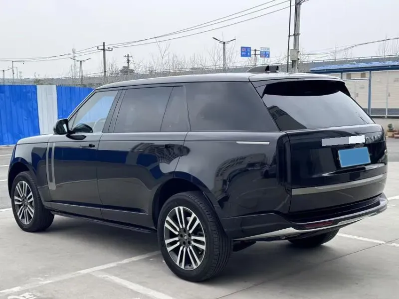 2024 Land Rover Range Rover 3.0T 400HP L6 8AT,autocango,china used car exporter,china ev exporter,chinese used car exporter,chinese used ev exporter