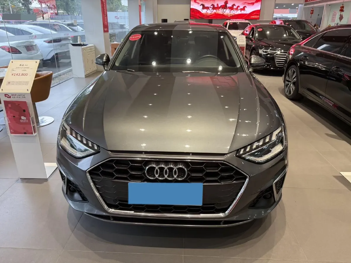 2020 Audi A4L 2.0T 190HP L4 7DCT,autocango,china used car exporter,china ev exporter,chinese used car exporter,chinese used ev exporter