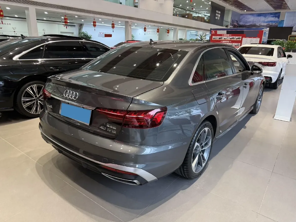 2020 Audi A4L 2.0T 190HP L4 7DCT,autocango,china used car exporter,china ev exporter,chinese used car exporter,chinese used ev exporter