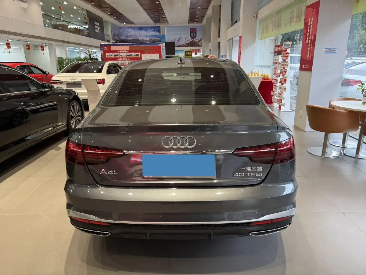 2020 Audi A4L 2.0T 190HP L4 7DCT,autocango,china used car exporter,china ev exporter,chinese used car exporter,chinese used ev exporter