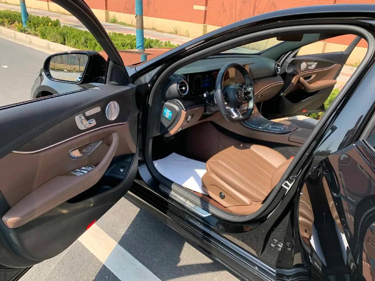 2021 Mercedes-Benz E Class 1.5T 184HP L4 9AT,autocango,china used car exporter,china ev exporter,chinese used car exporter,chinese used ev exporter