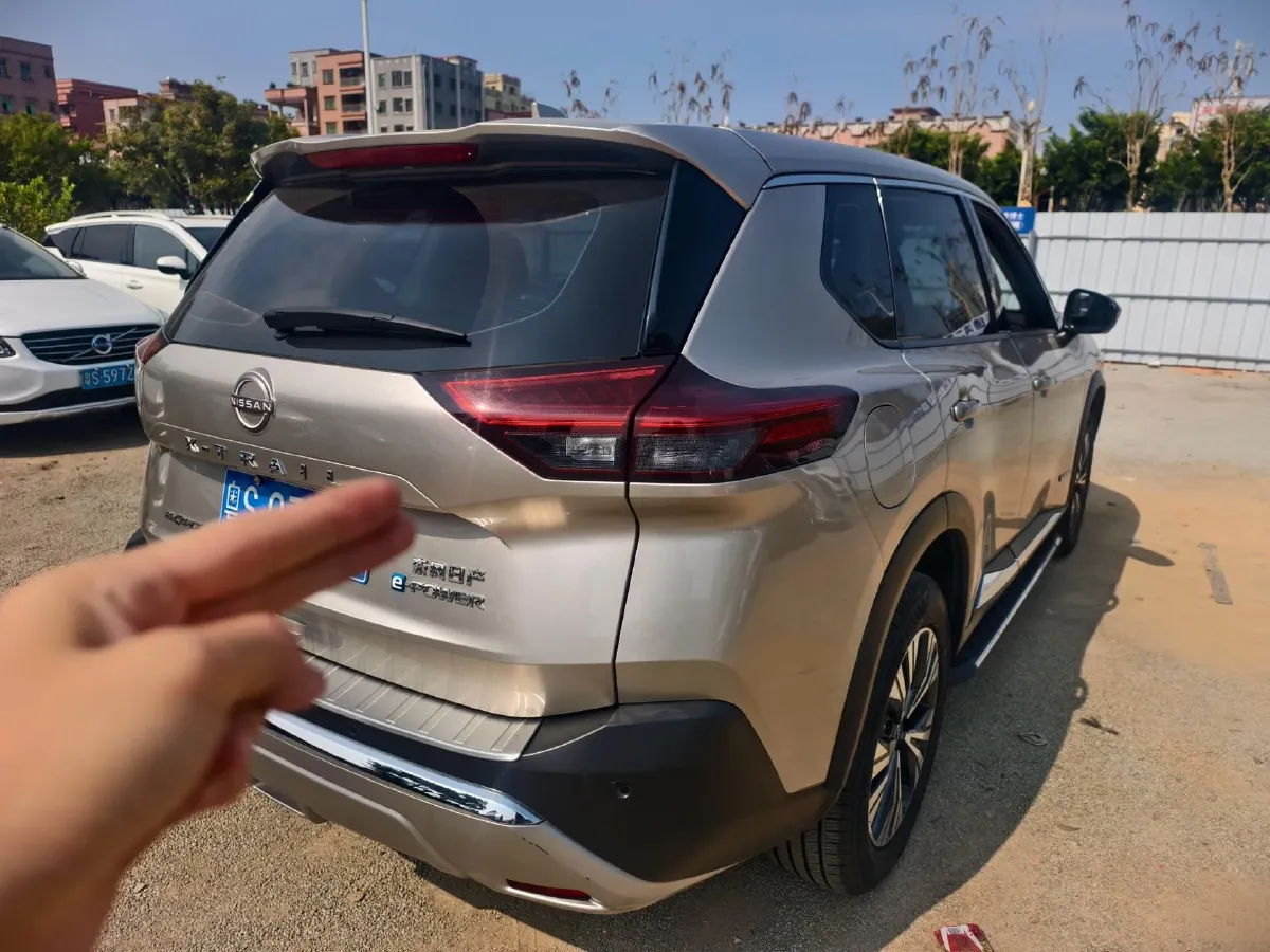 2023 Nissan X-Trail 1.5T 144HP L3 Hybrid,autocango,china used car exporter,china ev exporter,chinese used car exporter,chinese used ev exporter