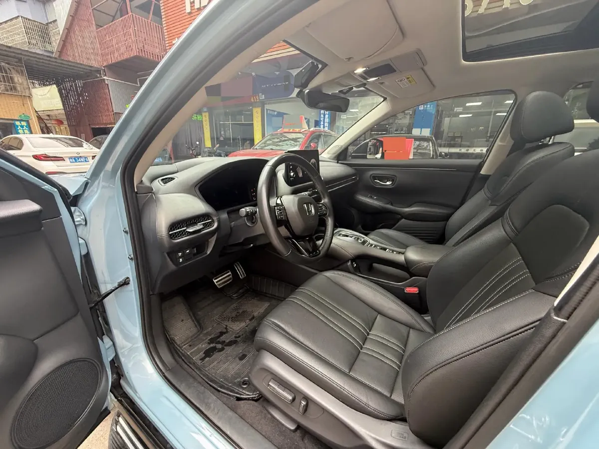 2023 Honda ZR-V 2.0L 143HP L4 E-CVT Hybrid,autocango,china used car exporter,china ev exporter,chinese used car exporter,chinese used ev exporter