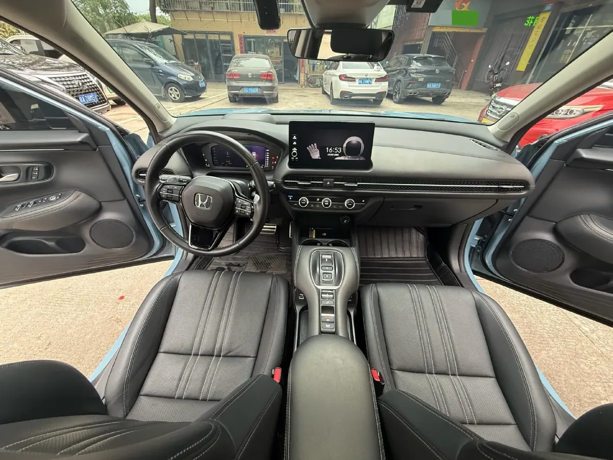 2023 Honda ZR-V 2.0L 143HP L4 E-CVT Hybrid,autocango,china used car exporter,china ev exporter,chinese used car exporter,chinese used ev exporter