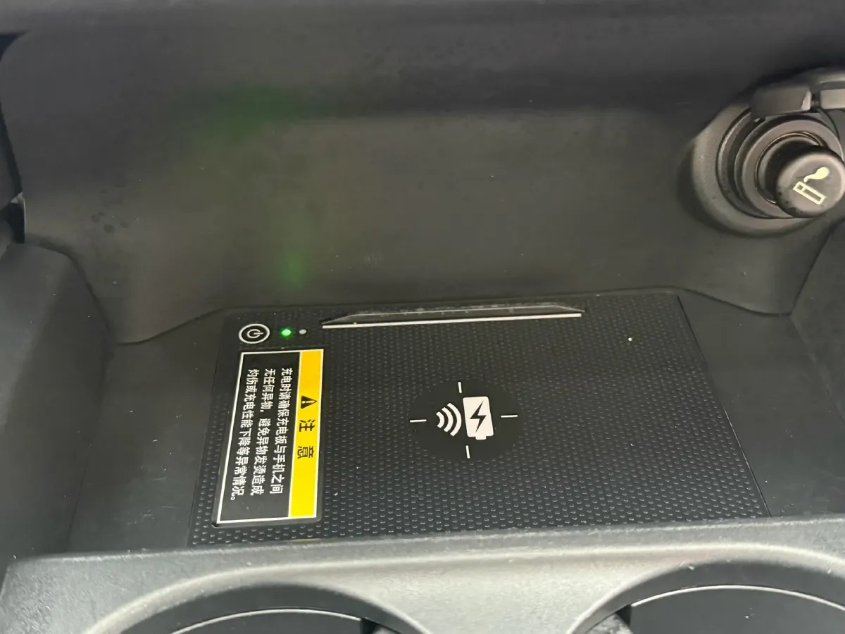 2023 Honda ZR-V 2.0L 143HP L4 E-CVT Hybrid,autocango,china used car exporter,china ev exporter,chinese used car exporter,chinese used ev exporter