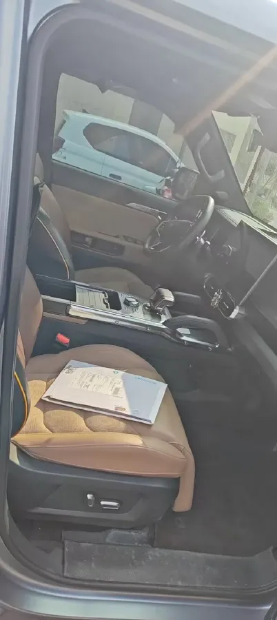 2023 Jetour Traveller 2.0T 254HP L4 7DCT,autocango,china used car exporter,china ev exporter,chinese used car exporter,chinese used ev exporter