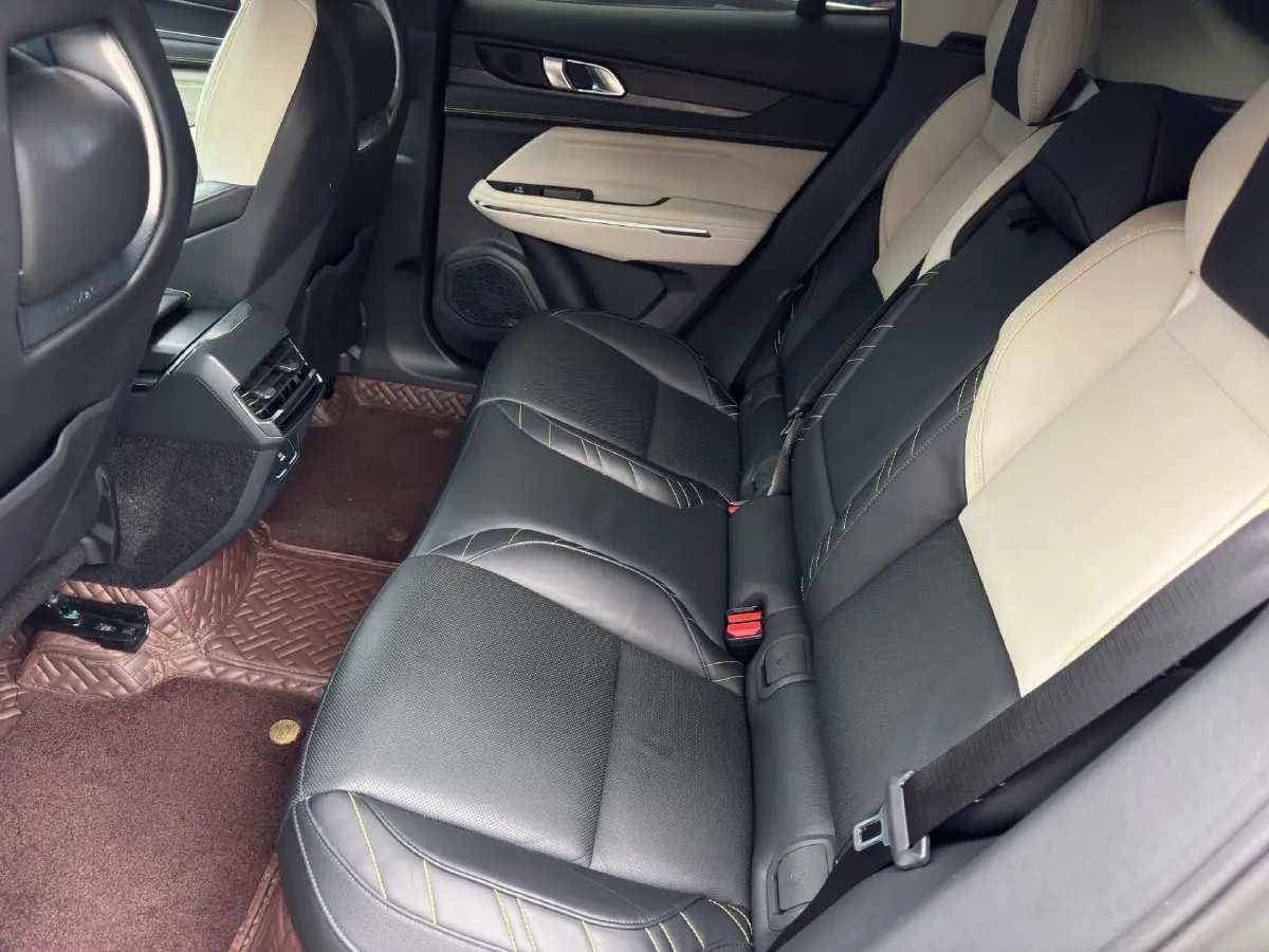 2020 LYNK&CO 05 2.0T 254HP L4 8AT,autocango,china used car exporter,china ev exporter,chinese used car exporter,chinese used ev exporter