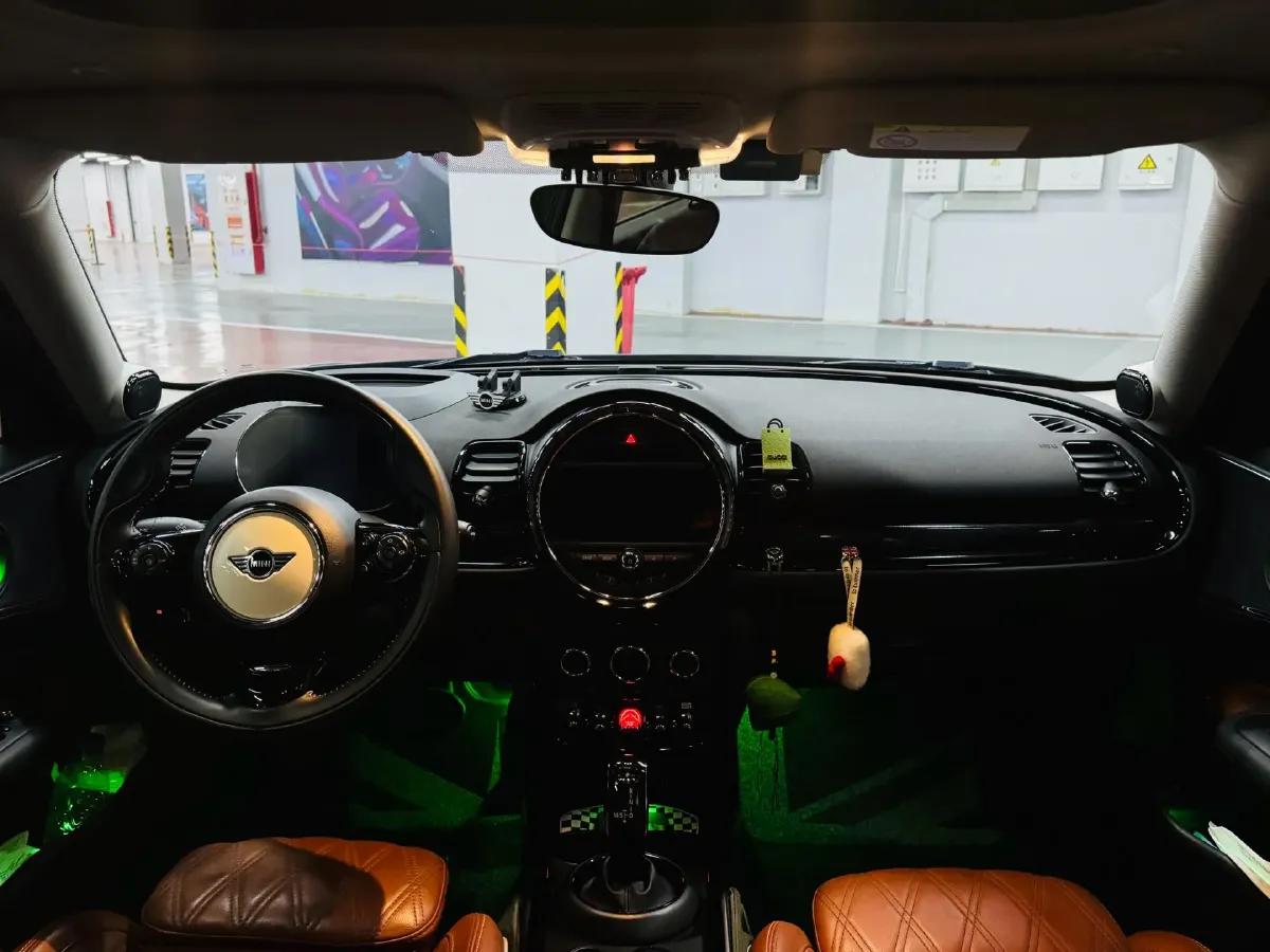 2021 MINI CLUBMAN 1.5T 136HP L3 7DCT,autocango,china used car exporter,china ev exporter,chinese used car exporter,chinese used ev exporter