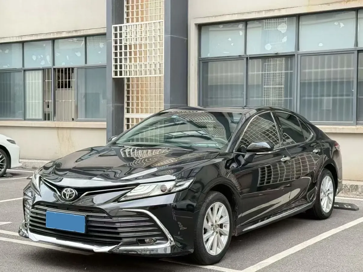 2023 Toyota Camry 2.0L 177HP L4 CVT,autocango,china used car exporter,china ev exporter,chinese used car exporter,chinese used ev exporter