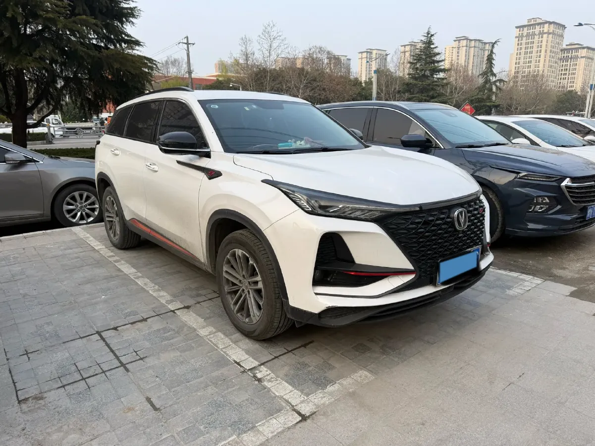 2021 ChangAn CS75 Plus 1.5T 178HP L4 6AT,autocango,china used car exporter,china ev exporter,chinese used car exporter,chinese used ev exporter