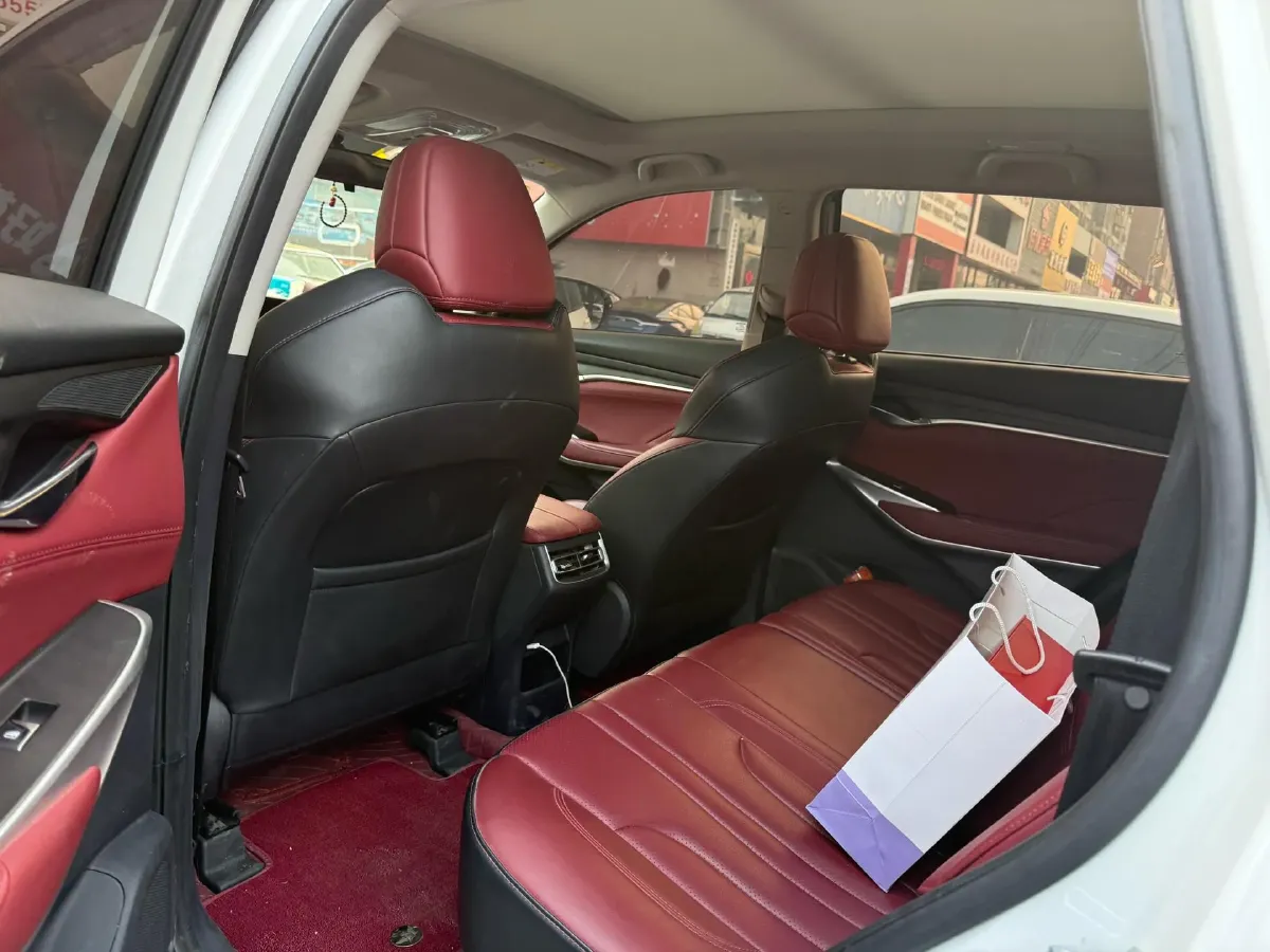 2021 ChangAn CS75 Plus 1.5T 178HP L4 6AT,autocango,china used car exporter,china ev exporter,chinese used car exporter,chinese used ev exporter