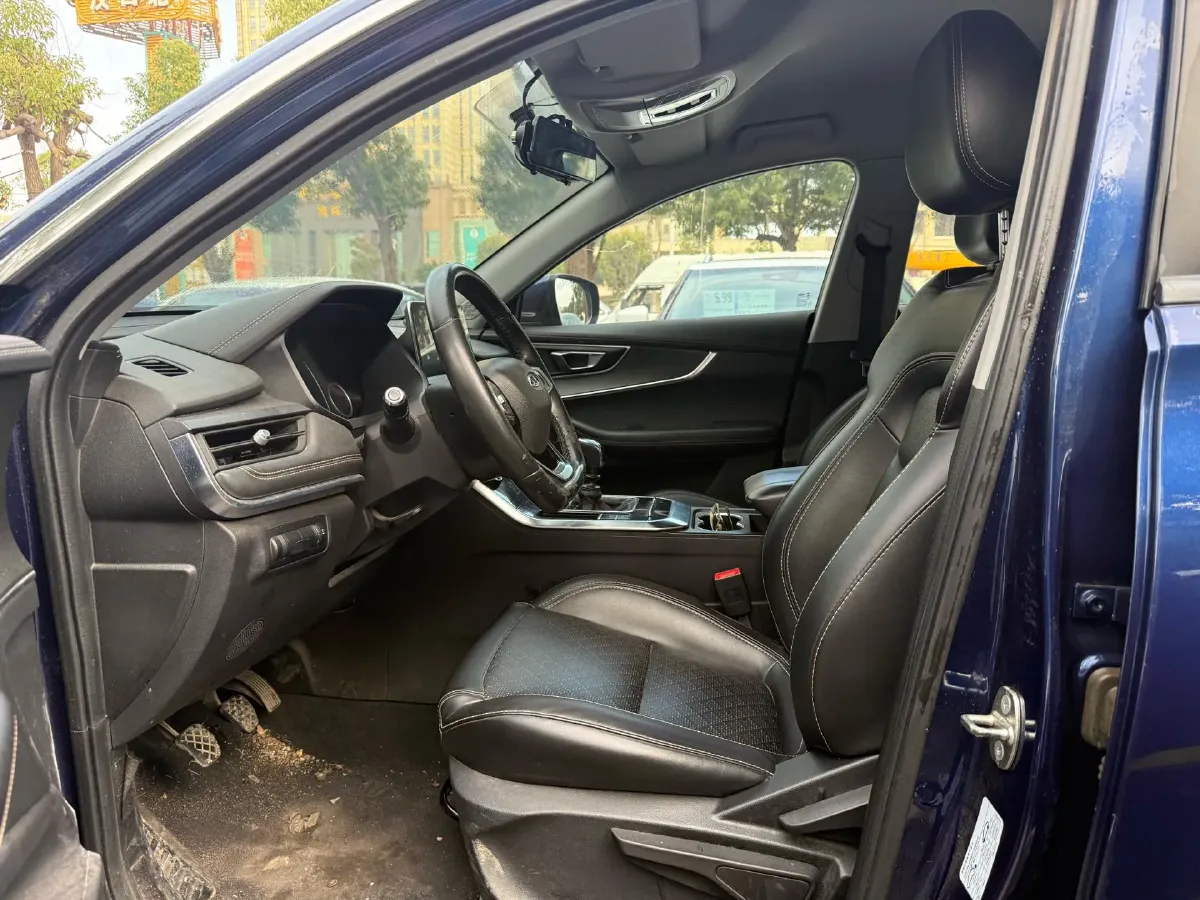 2019 Chery Tiggo 8 1.5T 156HP L4 6MT,autocango,china used car exporter,china ev exporter,chinese used car exporter,chinese used ev exporter