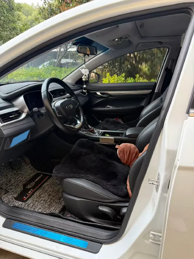 2019 Geely Emgrand 1.5L 109HP L4 CVT,autocango,china used car exporter,china ev exporter,chinese used car exporter,chinese used ev exporter