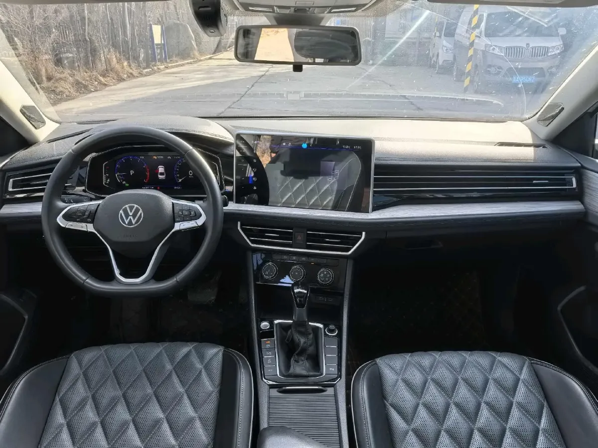 2023 Volkswagen Sagitar 1.5T 160HP L4 7DCT,autocango,china used car exporter,china ev exporter,chinese used car exporter,chinese used ev exporter
