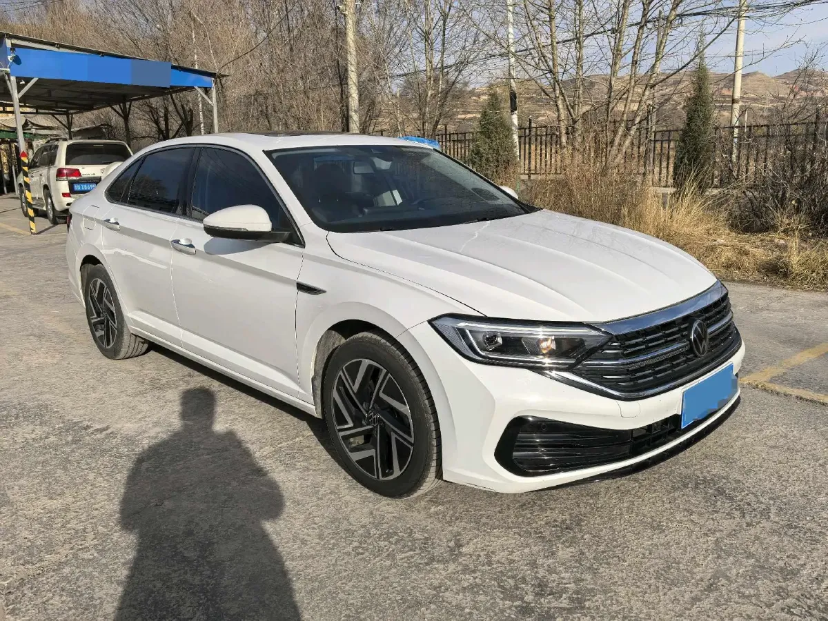 2023 Volkswagen Sagitar 1.5T 160HP L4 7DCT,autocango,china used car exporter,china ev exporter,chinese used car exporter,chinese used ev exporter