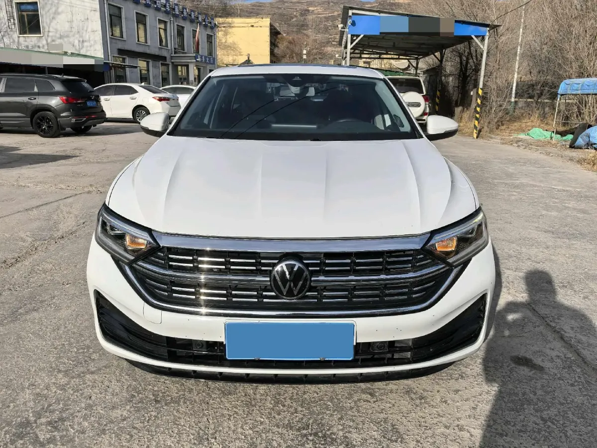 2023 Volkswagen Sagitar 1.5T 160HP L4 7DCT,autocango,china used car exporter,china ev exporter,chinese used car exporter,chinese used ev exporter