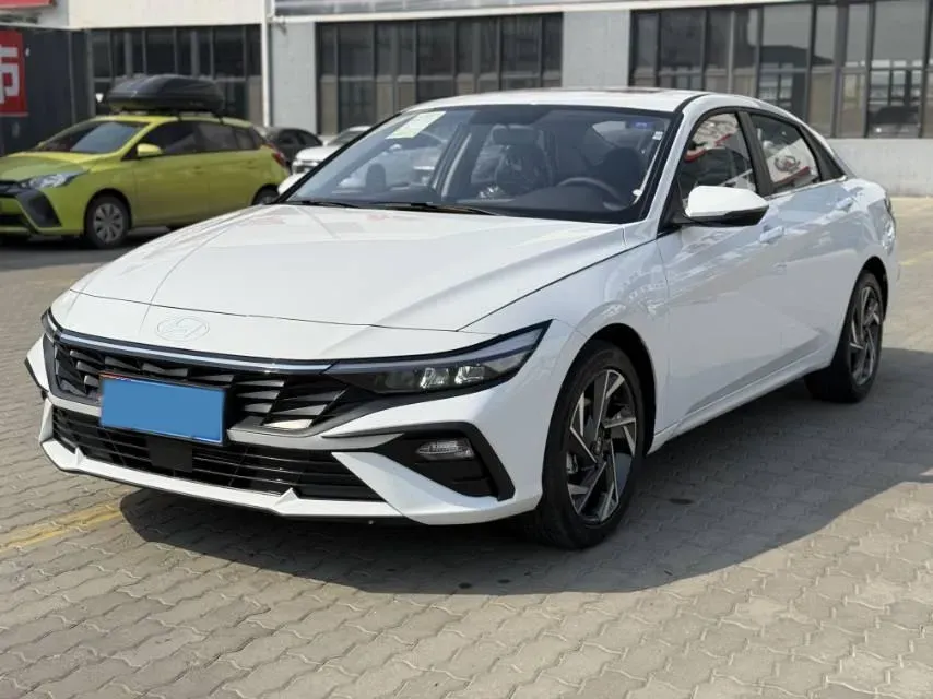 2023 Hyundai Elantra 1.5L 115HP L4 CVT,autocango,china used car exporter,china ev exporter,chinese used car exporter,chinese used ev exporter