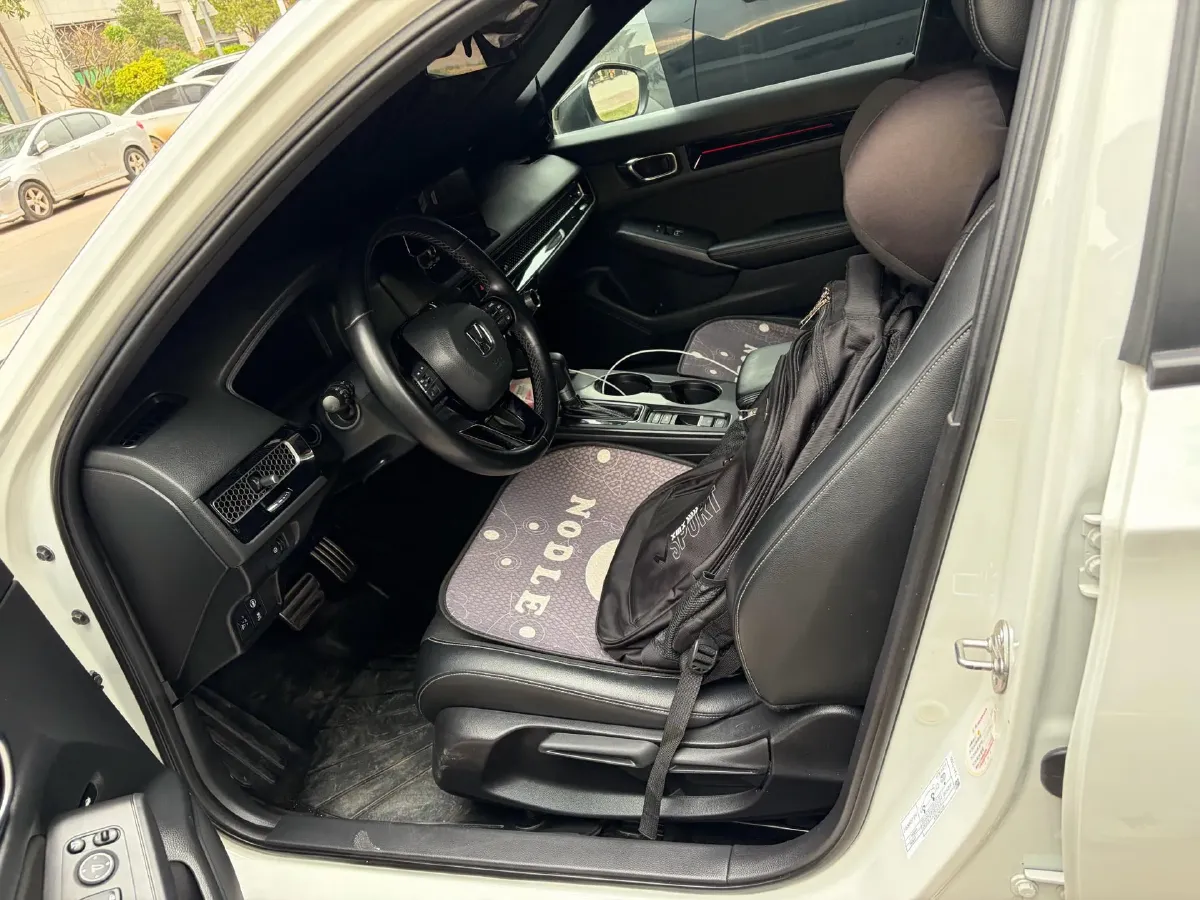 2022 Honda Civic 1.5T 182HP L4 CVT,autocango,china used car exporter,china ev exporter,chinese used car exporter,chinese used ev exporter