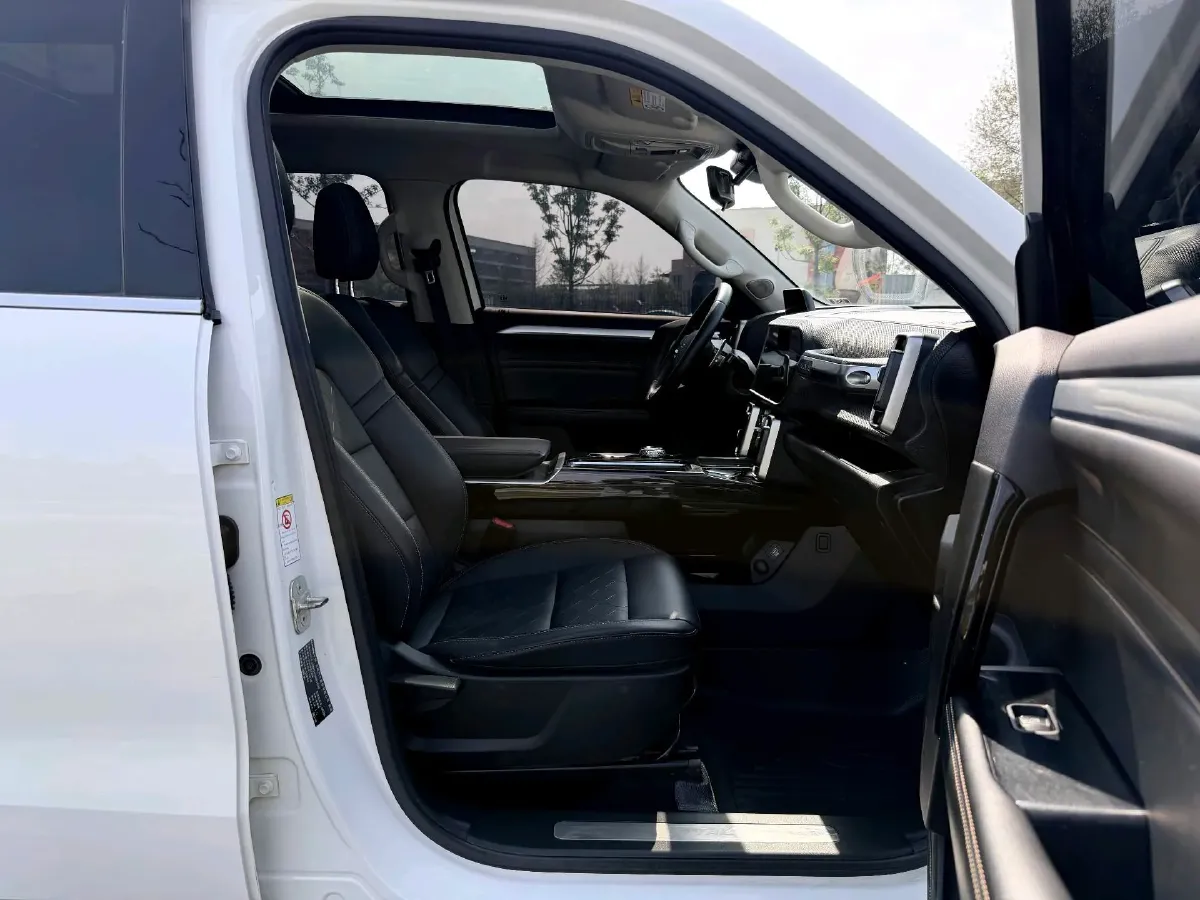 2022 Haval Dargo 2.0T 211HP L4 7DCT,autocango,china used car exporter,china ev exporter,chinese used car exporter,chinese used ev exporter