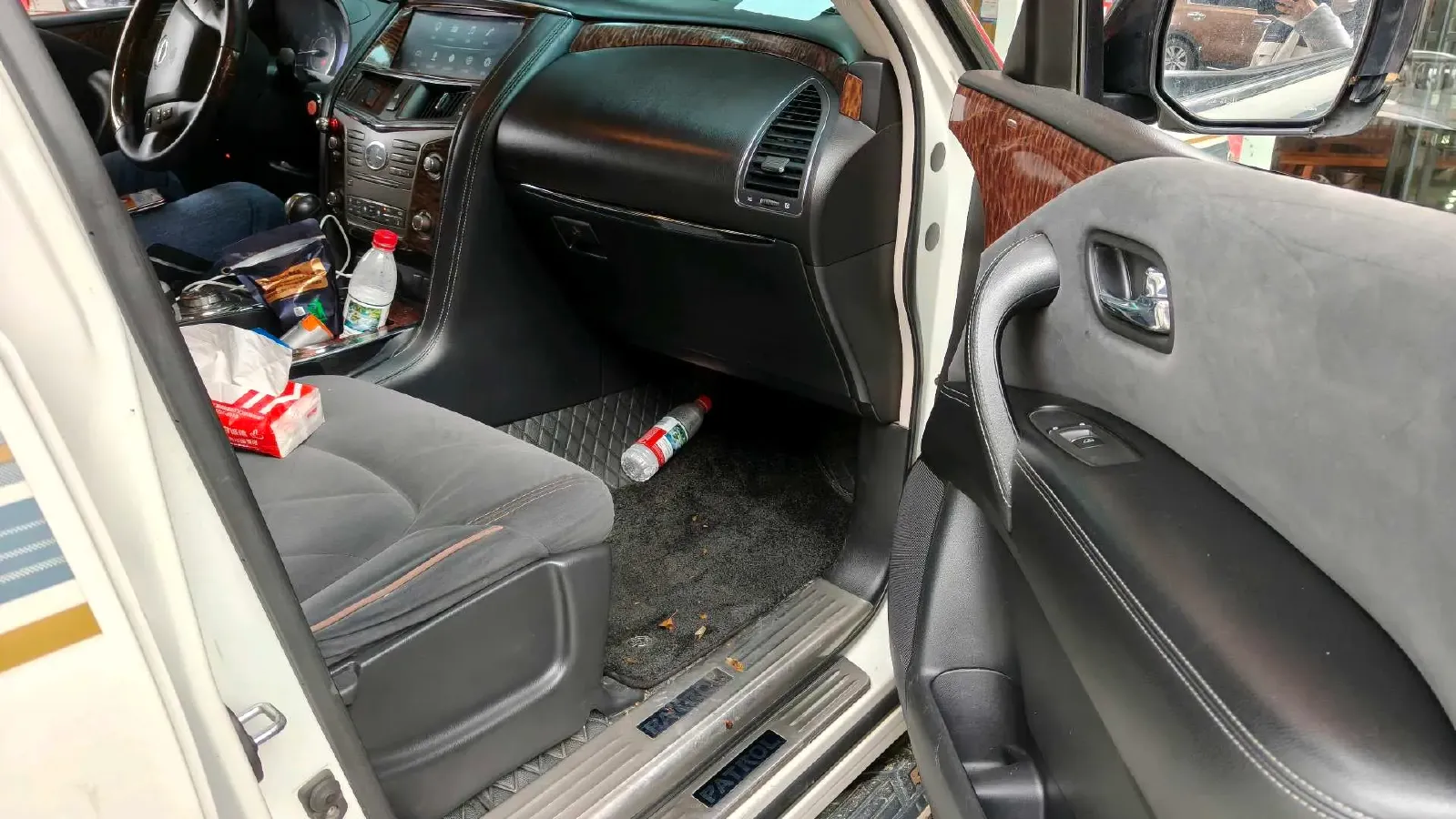 2018 Nissan Patrol 4.0L 279HP V6 7AT,autocango,china used car exporter,china ev exporter,chinese used car exporter,chinese used ev exporter