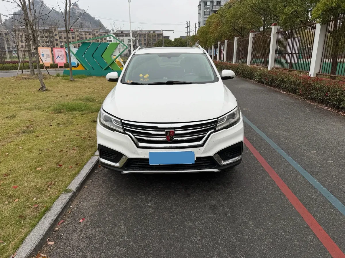 2020 Roewe RX3 1.6L 125HP L4 5MT,autocango,china used car exporter,china ev exporter,chinese used car exporter,chinese used ev exporter