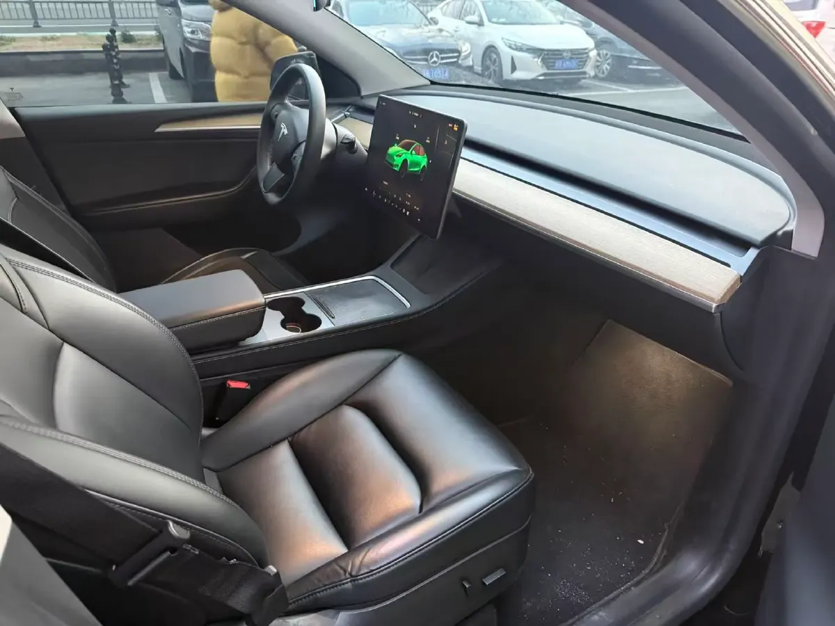 2022 Tesla Model Y BEV 60KWH,autocango,china used car exporter,china ev exporter,chinese used car exporter,chinese used ev exporter