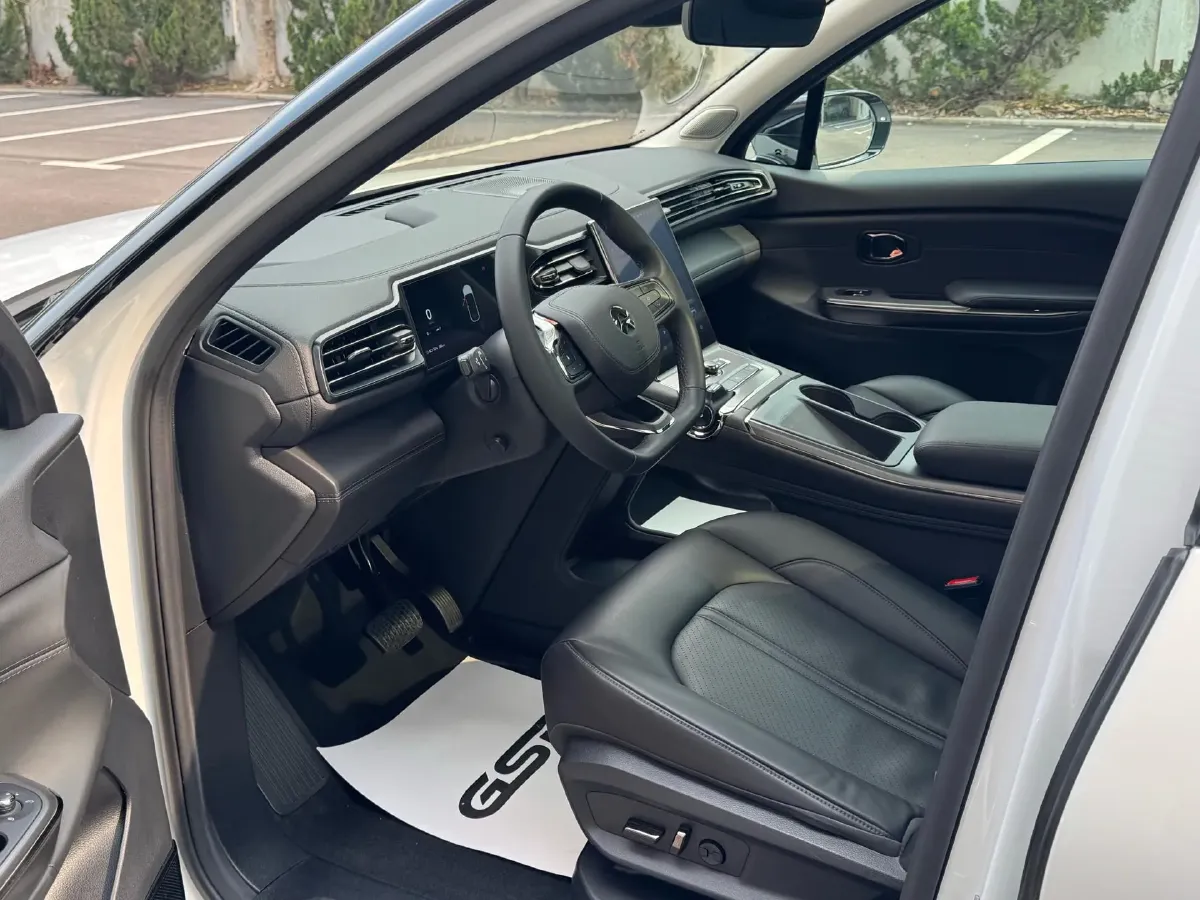 2020 Lexus NX 2.5L 155HP L4 E-CVT Hybrid,autocango,china used car exporter,china ev exporter,chinese used car exporter,chinese used ev exporter