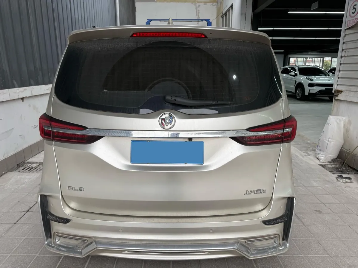 2023 Buick GL8 2.0T 237HP L4 9AT,autocango,china used car exporter,china ev exporter,chinese used car exporter,chinese used ev exporter