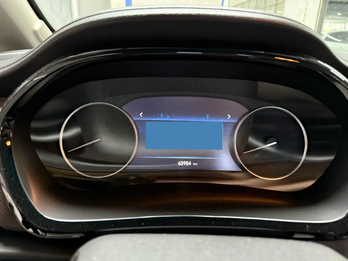 2023 Buick GL8 2.0T 237HP L4 9AT,autocango,china used car exporter,china ev exporter,chinese used car exporter,chinese used ev exporter