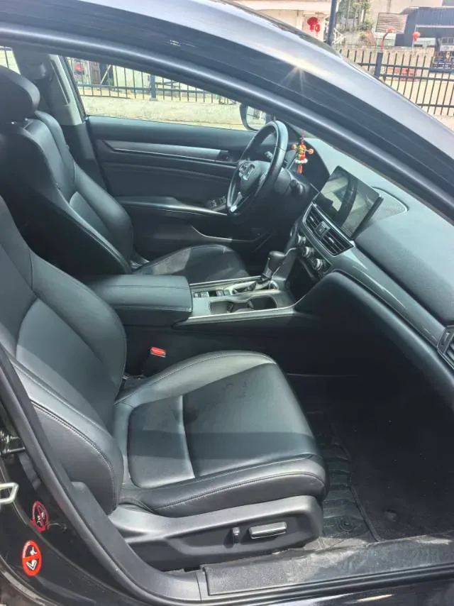 2022 Honda Accord 1.5T 194HP L4 CVT,autocango,china used car exporter,china ev exporter,chinese used car exporter,chinese used ev exporter